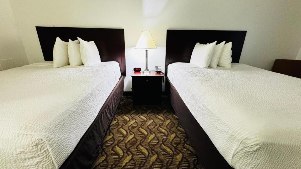 Days Inn by Wyndham North Platte - Habitación Con 2 Camas Grandes - No Fumadores