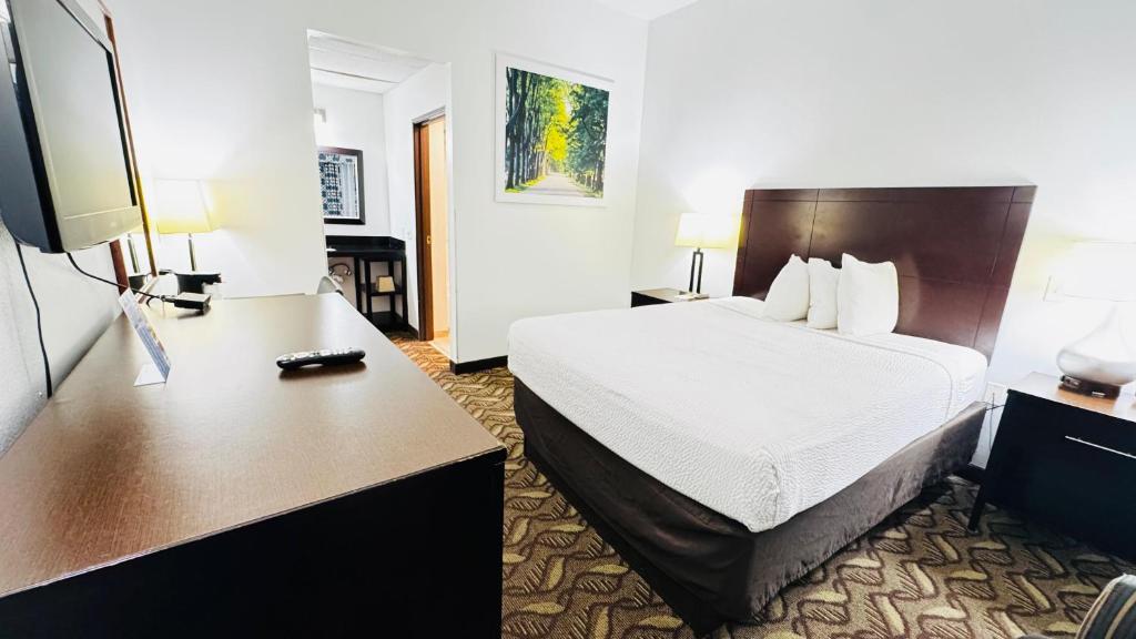 Days Inn by Wyndham North Platte - Habitación Con Cama Grande - No Fumadores