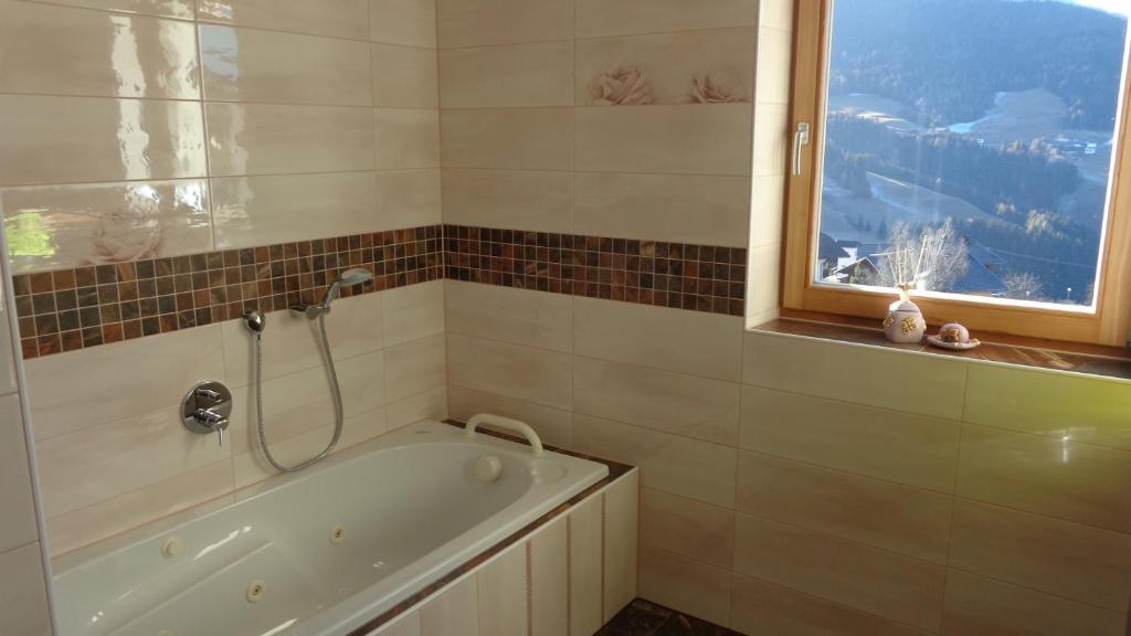 Koupelna v ubytování Gasthaus Dorfberg