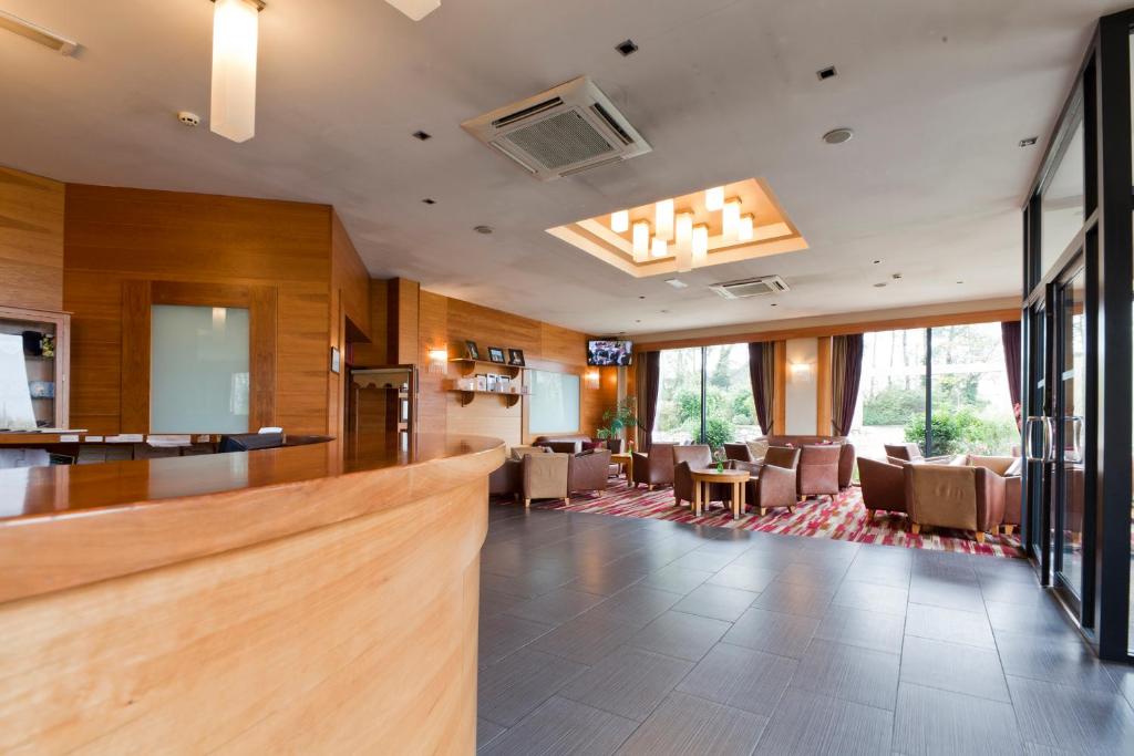 Kuchyň nebo kuchyňský kout v ubytování Upton Court Hotel