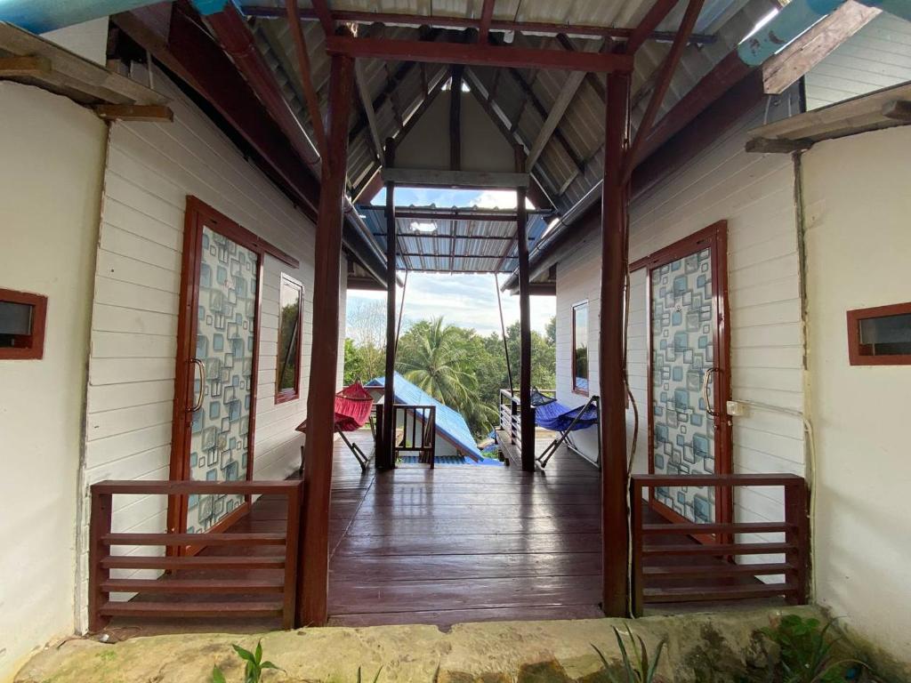 Balkón nebo terasa v ubytování Koh Rong Love Camp
