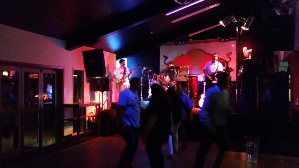 Railway Hotel Greymouth - Resim 7