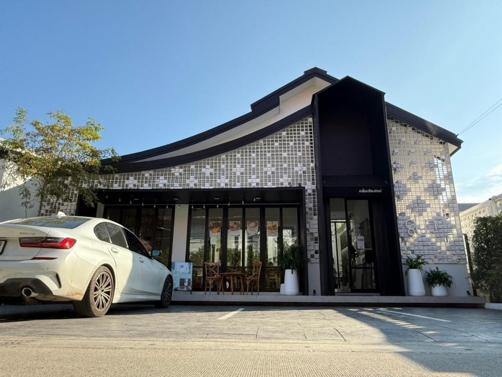 Glyn Chiangmai, Cozy Two-Story Rooms in the Heart of Chiang Mai - Resim 8