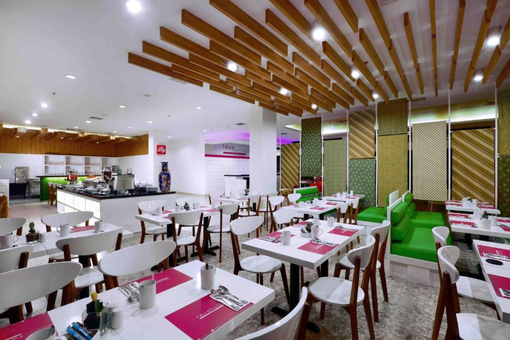 Restaurace v ubytování favehotel Malioboro - Yogyakarta