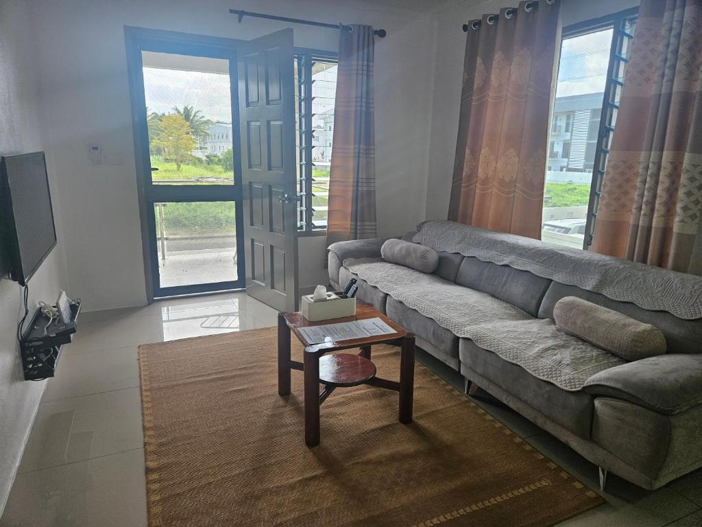 Posezení v ubytování FIJI HOME Apartment Hotel