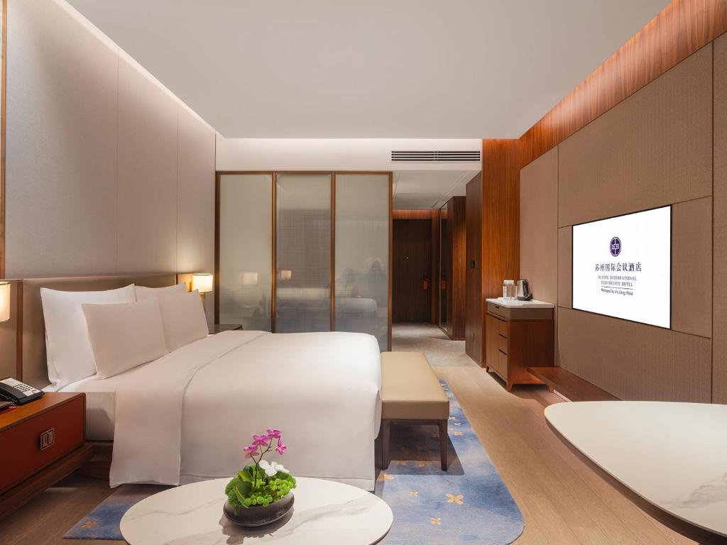 Suzhou International Conference Hotel - Business Double Room With Lake View