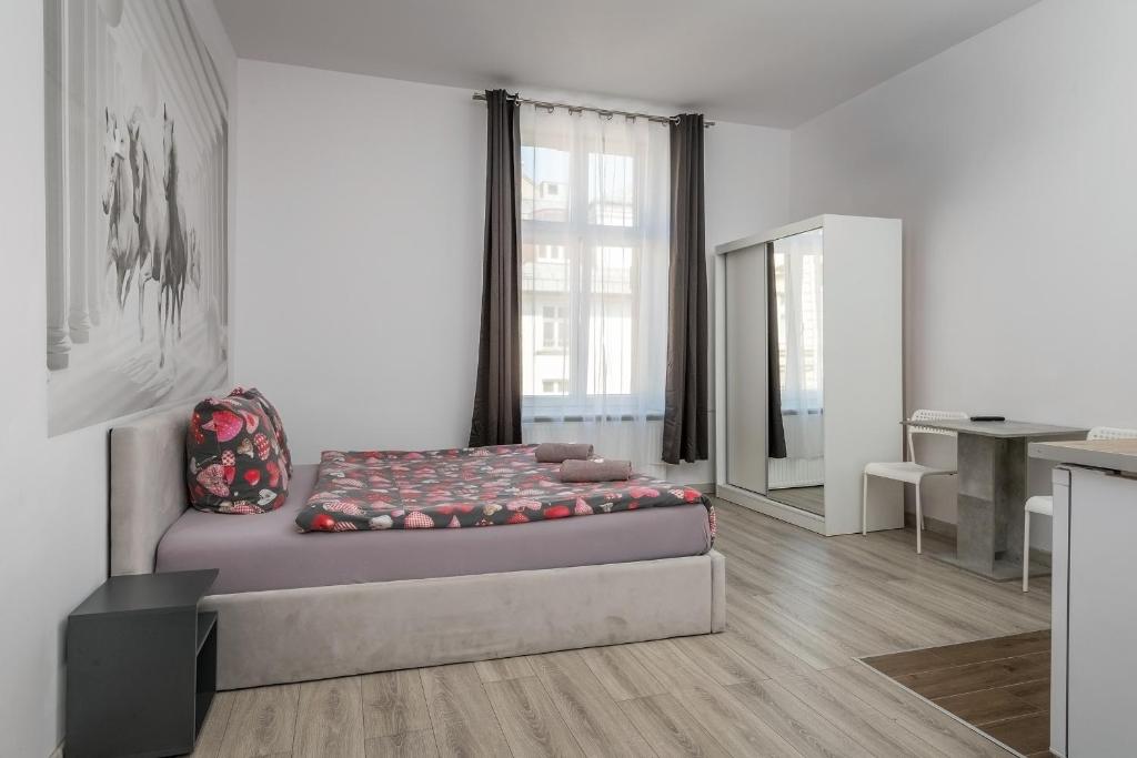 70s Business Room - Resim 24