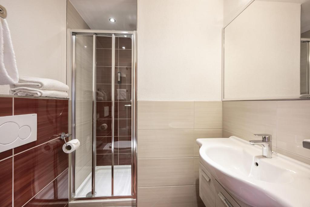 Austria Alpinhotel Ski IN Ski OUT an der Edelweissbahn - 8