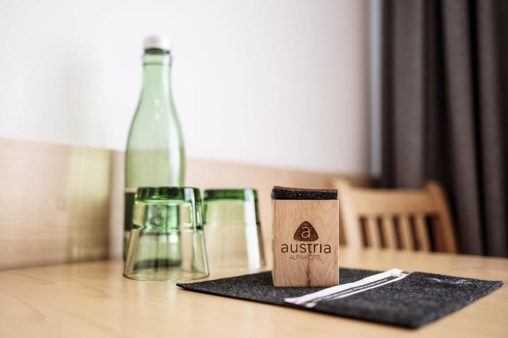 Austria Alpinhotel Ski IN Ski OUT an der Edelweissbahn - 10