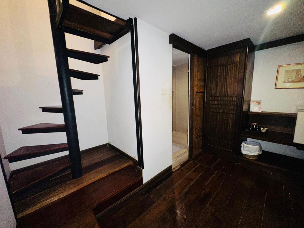 Chetuphon Gate - Resim 9