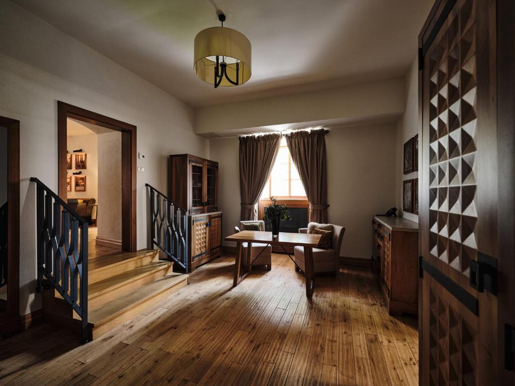 Hotel Grad Otočec - Relais Chateaux - Suite Real