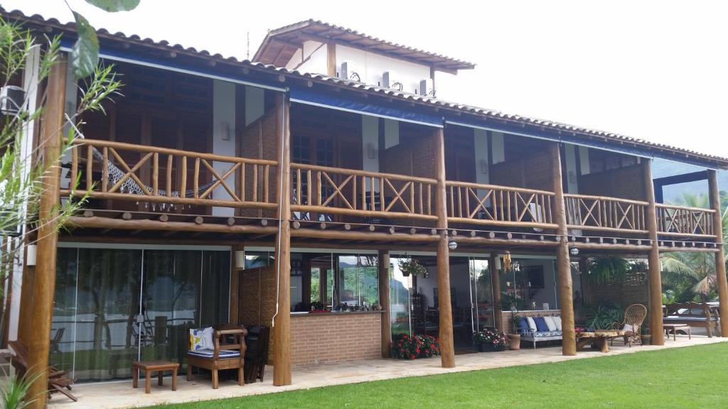  Gidu House
