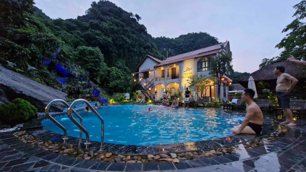 Tam Coc Galaxy Villa & Bungalow - 3