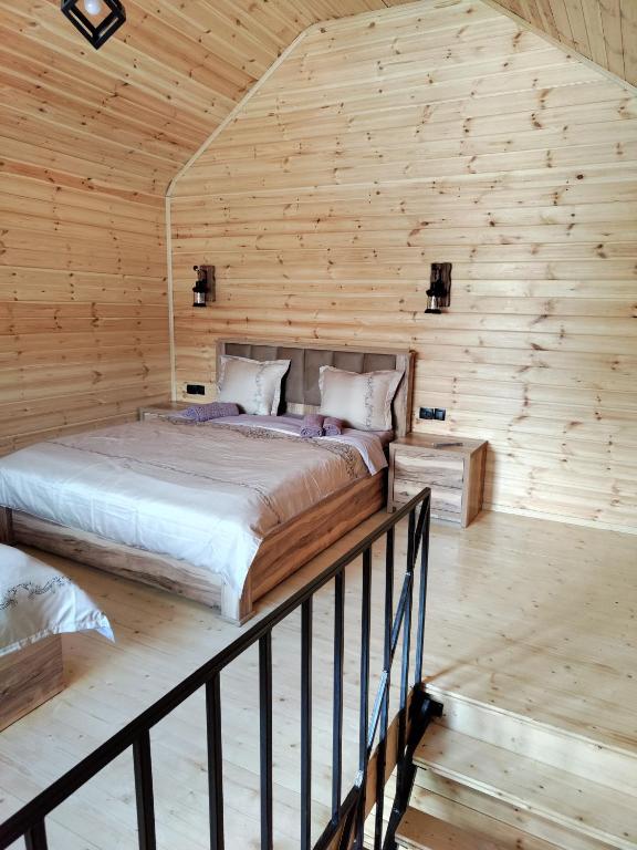 Nikolozi - One-Bedroom Chalet