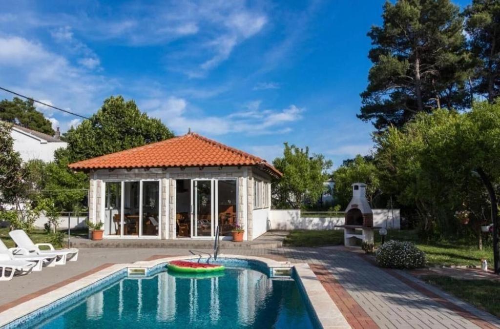Φωτογραφία από το άλμπουμ του Apartments Zeljka B σε Mundanije