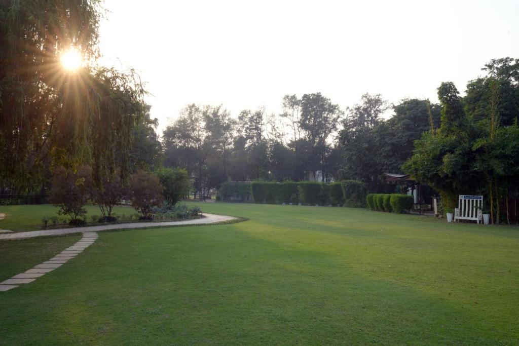 Zahrada ubytování Best Western Resort Country Club