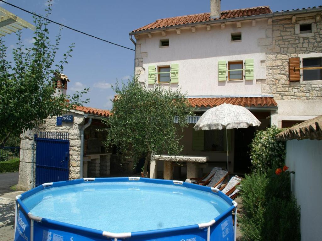 Fotografia z galérie ubytovania Traditional villa with private pool v destinácii Peresiji
