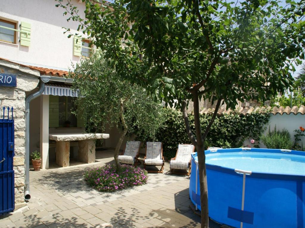 Fotografia z galérie ubytovania Traditional villa with private pool v destinácii Peresiji