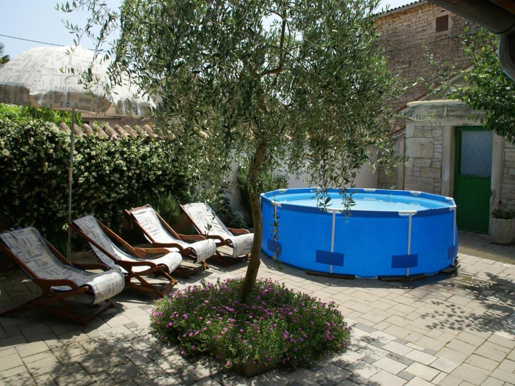 Fotografia z galérie ubytovania Traditional villa with private pool v destinácii Peresiji