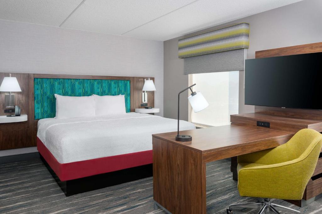 Hampton Inn & Suites Cleveland-Beachwood - Suite Estudio Con Cama Extragrande - No Fumadores