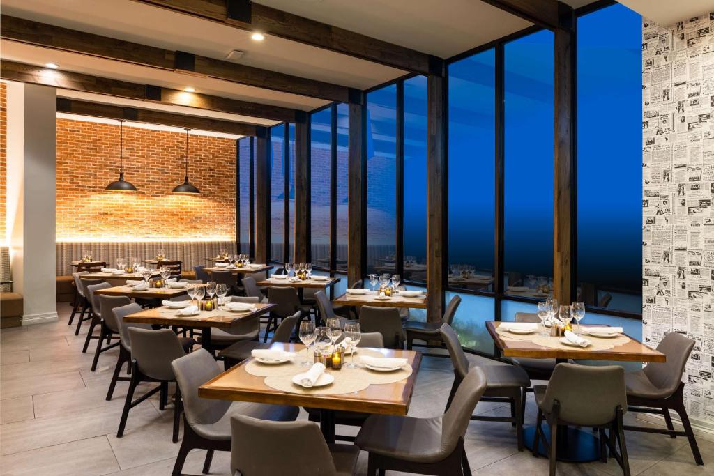 Restaurace v ubytování Hilton Galveston Island Resort