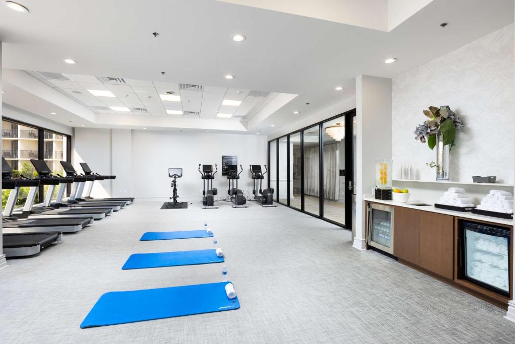Fitness centrum a/nebo fitness zařízení v ubytování Hilton Galveston Island Resort