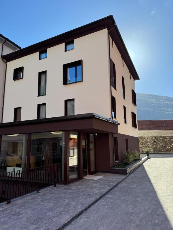 Budova, kde se hotel nachází
