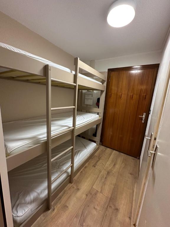 Postel nebo postele na pokoji v ubytování Appartement Chamrousse le Vernon