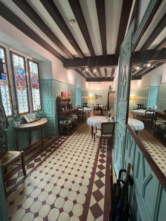 Restaurace v ubytování LE PRIEURE DE BUFFON