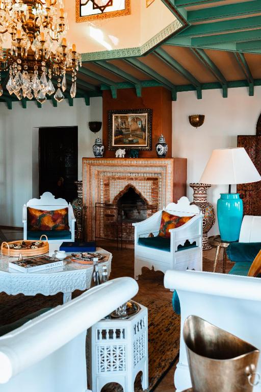 Lalla Soulika - Luxe Tweepersoonskamer Met Uitzicht Op De Zijzee