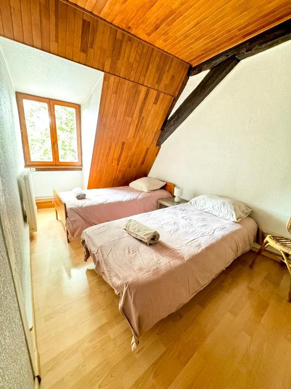 Central & quiet, Full apt for 8 Trésor caché – photo 2
