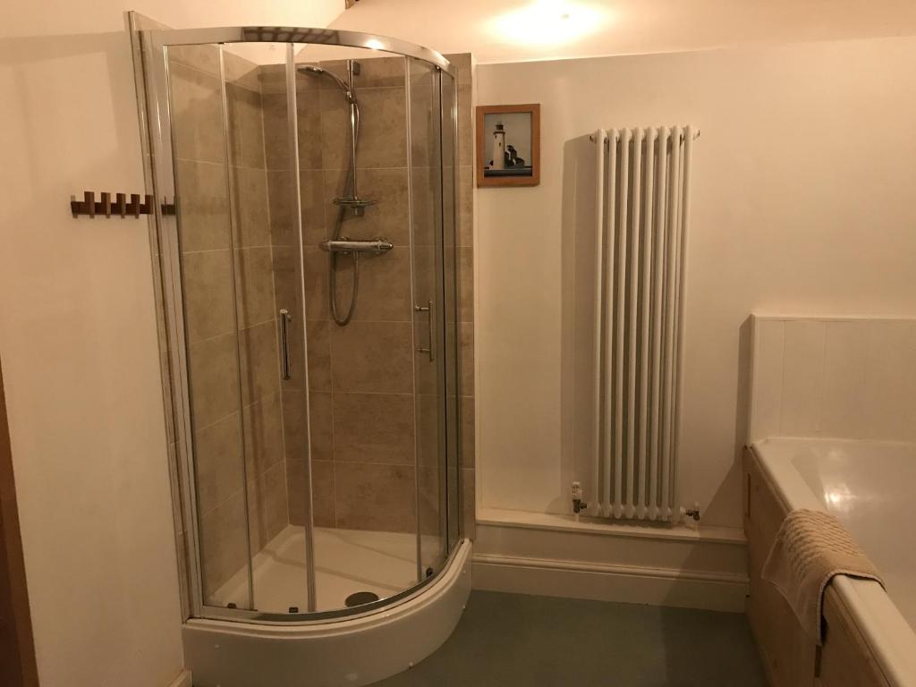 The Stables at Henham Park - Double Room With Private Bathroom