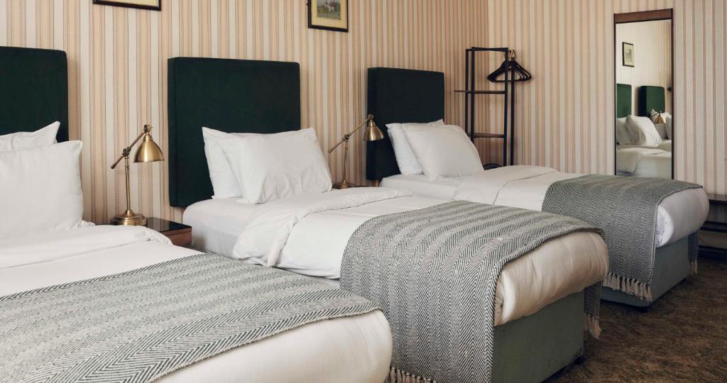 The Columbia - Resim 27