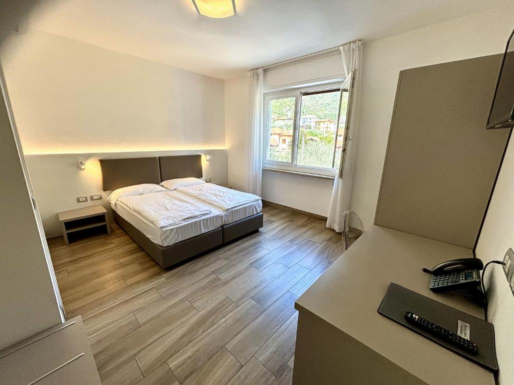 Albergo Garni Francesco - Double Or Twin Room With Mountain View