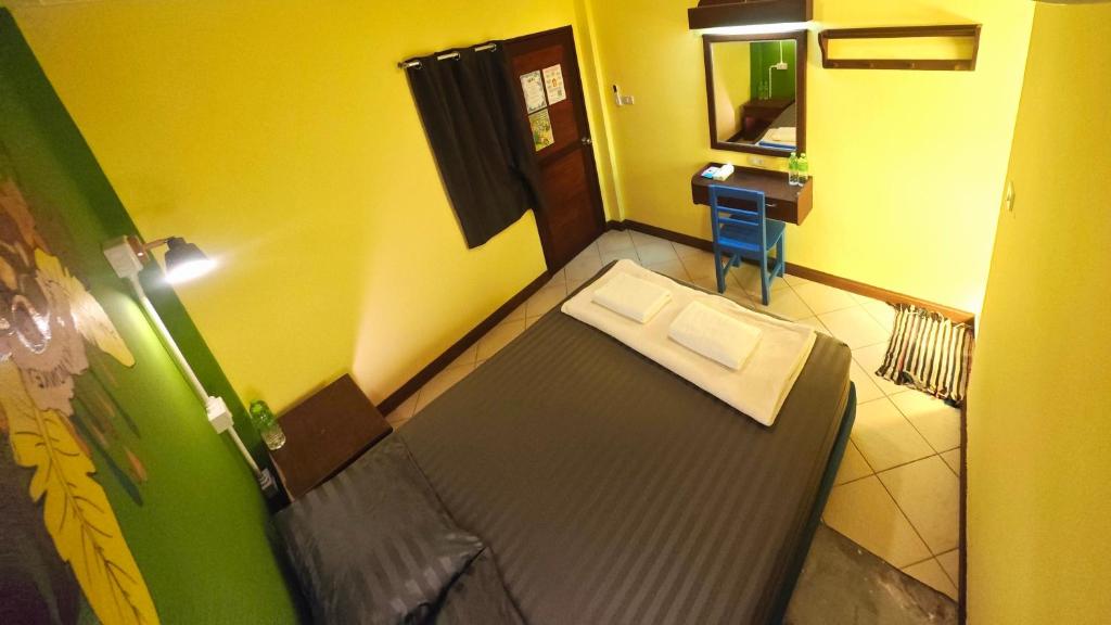 The Funky Monkey Hostel - 18 to 40 years old only - 4
