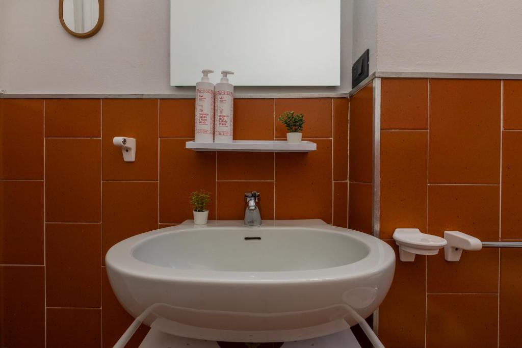 Kúpeľňa v ubytovaní Spazioso appartamento nei pressi del Po by Wonderful Italy