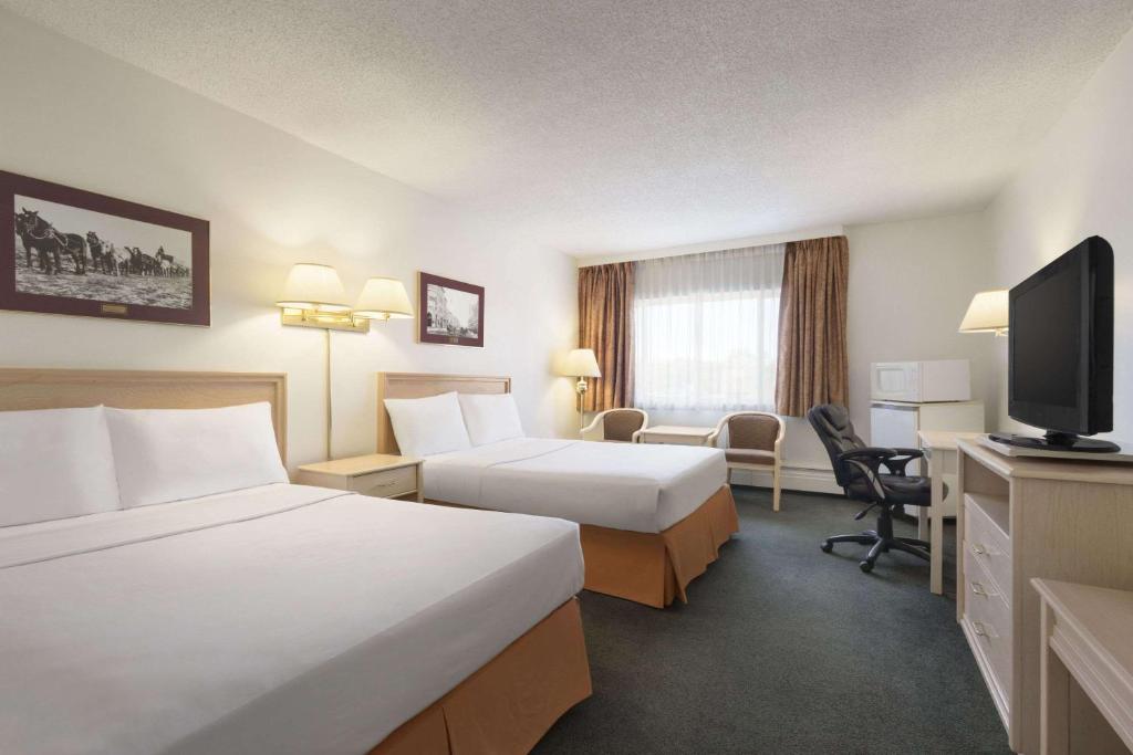 Travelodge by Wyndham Calgary South - Resim 28