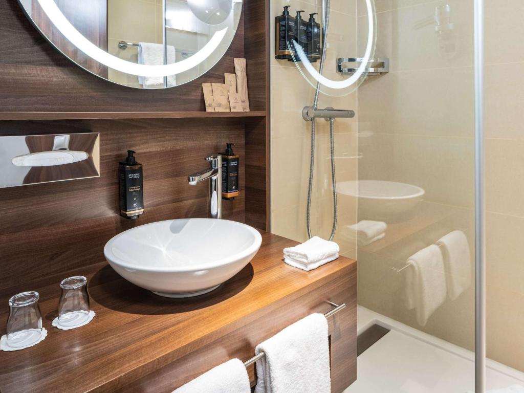 Łazienka w obiekcie Hotel Mercure Wien City
