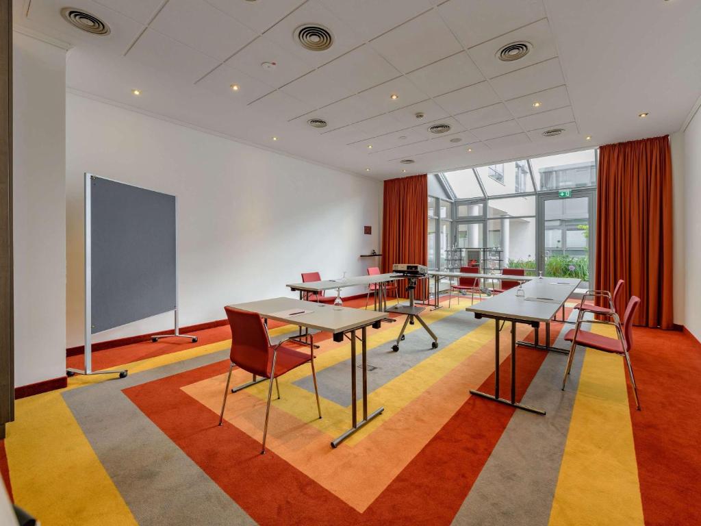Posezení v ubytování Mercure Hotel Stuttgart Airport Messe