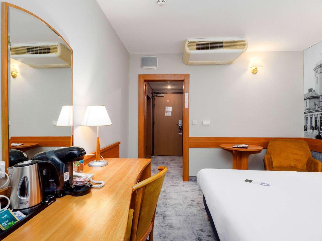 Posedenie v ubytovaní Mercure Czestochowa Centrum