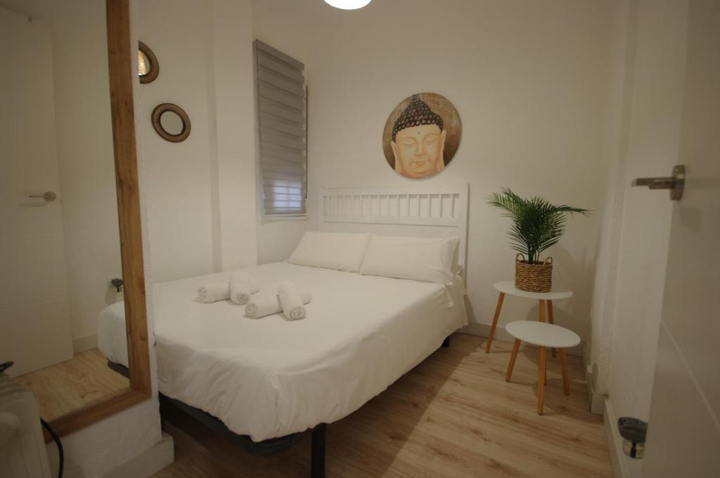 Postel nebo postele na pokoji v ubytování Livingtarifa Apartamento Agaporni