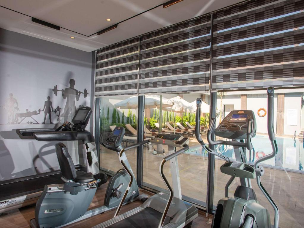 Fitness centrum a/nebo fitness zařízení v ubytování Novotel Cairo El Borg