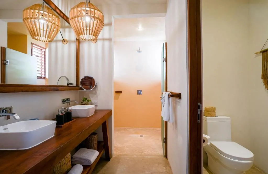 Beachfront ground floor Suite with Plunge pool