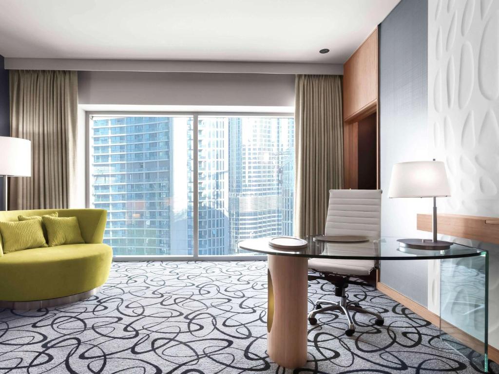 Posezení v ubytování Sofitel Dubai Downtown