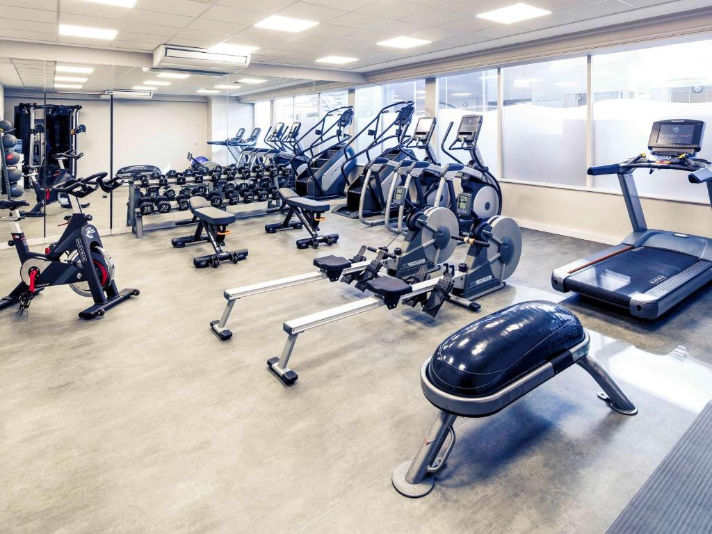 Fitness centrum a/nebo fitness zařízení v ubytování Mercure Manchester Piccadilly Hotel