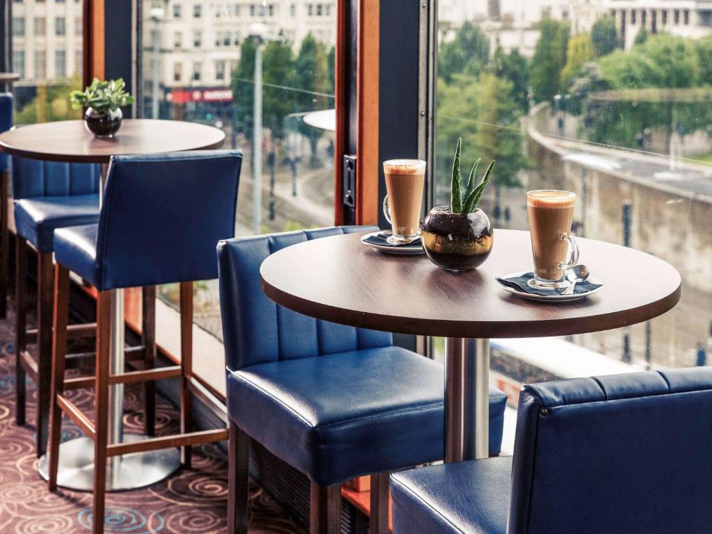 Posezení v ubytování Mercure Manchester Piccadilly Hotel
