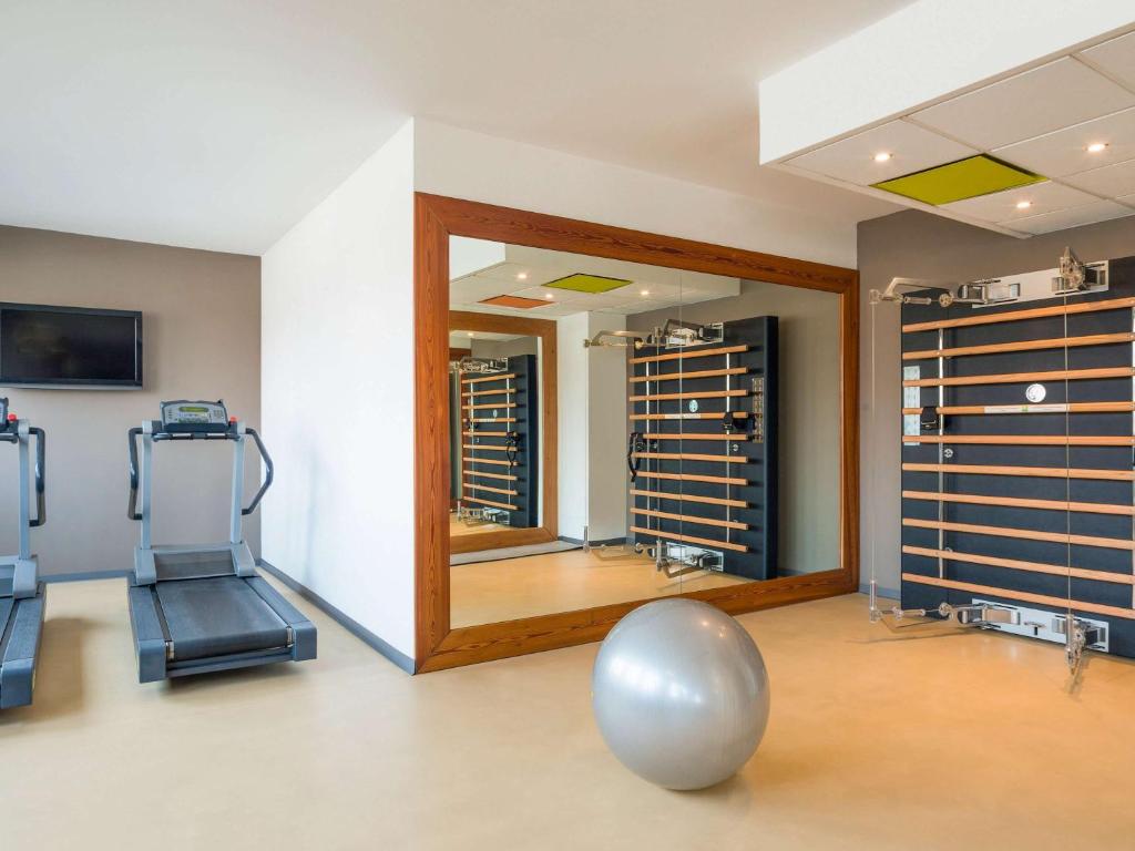 Fitness centrum a/nebo fitness zařízení v ubytování Mercure Milano Agrate Brianza