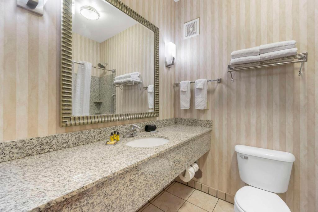 Best Western Plus Ellensburg Hotel photo
