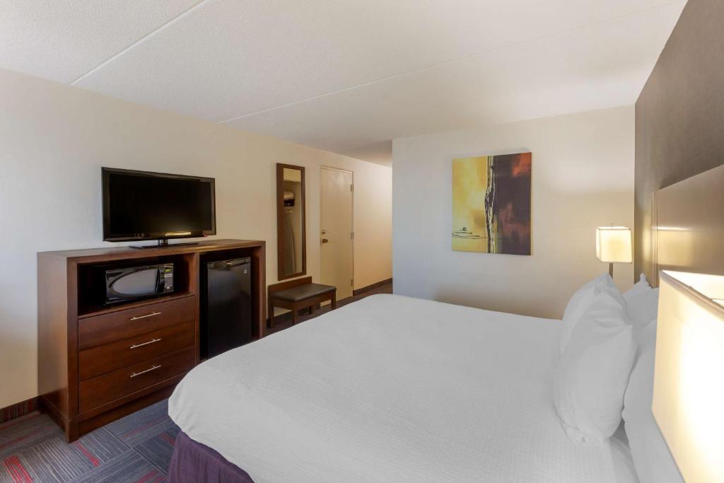 Best Western Plus Toronto Airport Hotel - Resim 12