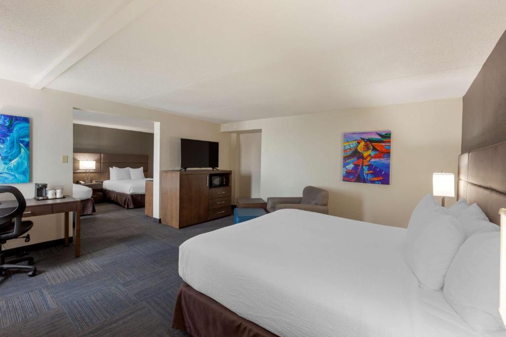 Best Western Plus Toronto Airport Hotel - Resim 27